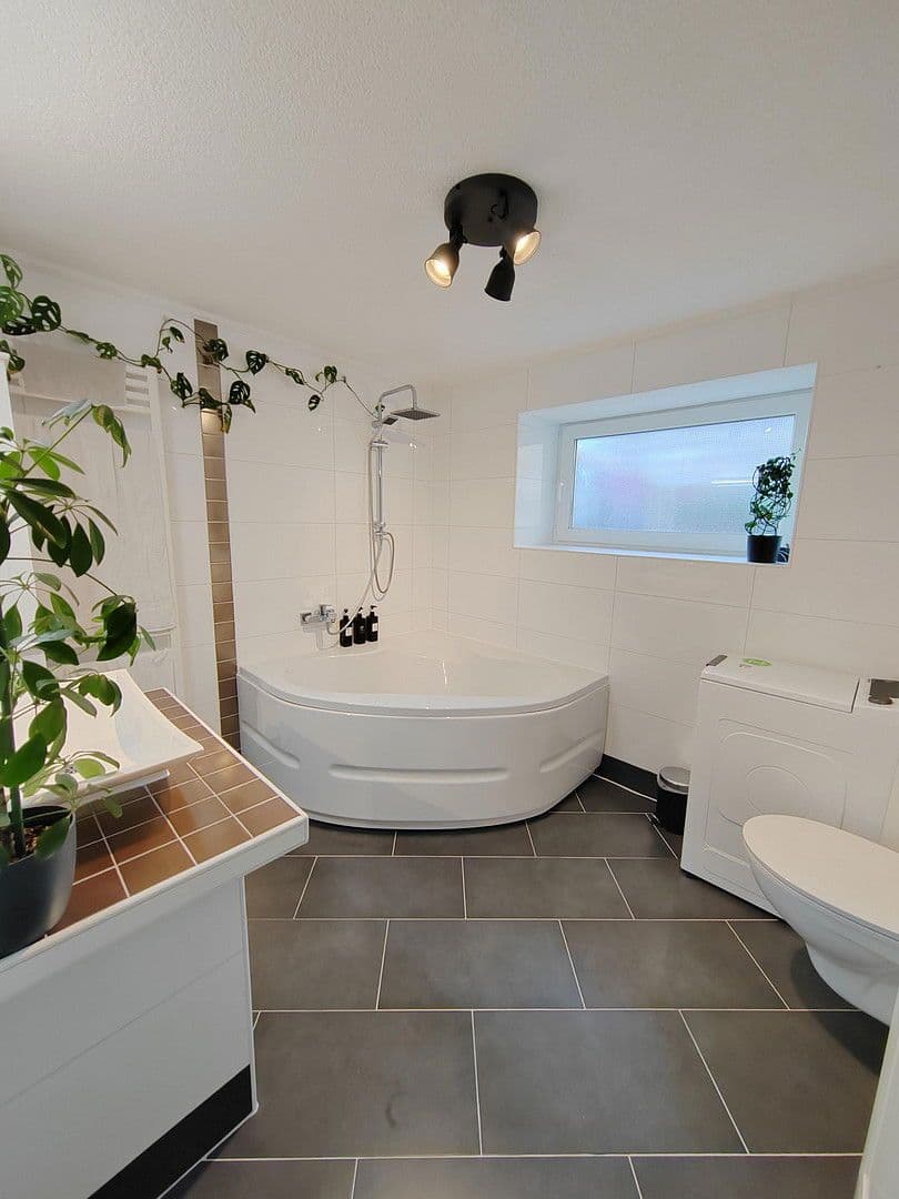 Predaj bytu 3-izbový 87 m², Oldenburg, Dolné Sasko Predaj bytu 3-izbový 87 m², Oldenburg, Dolné Sasko