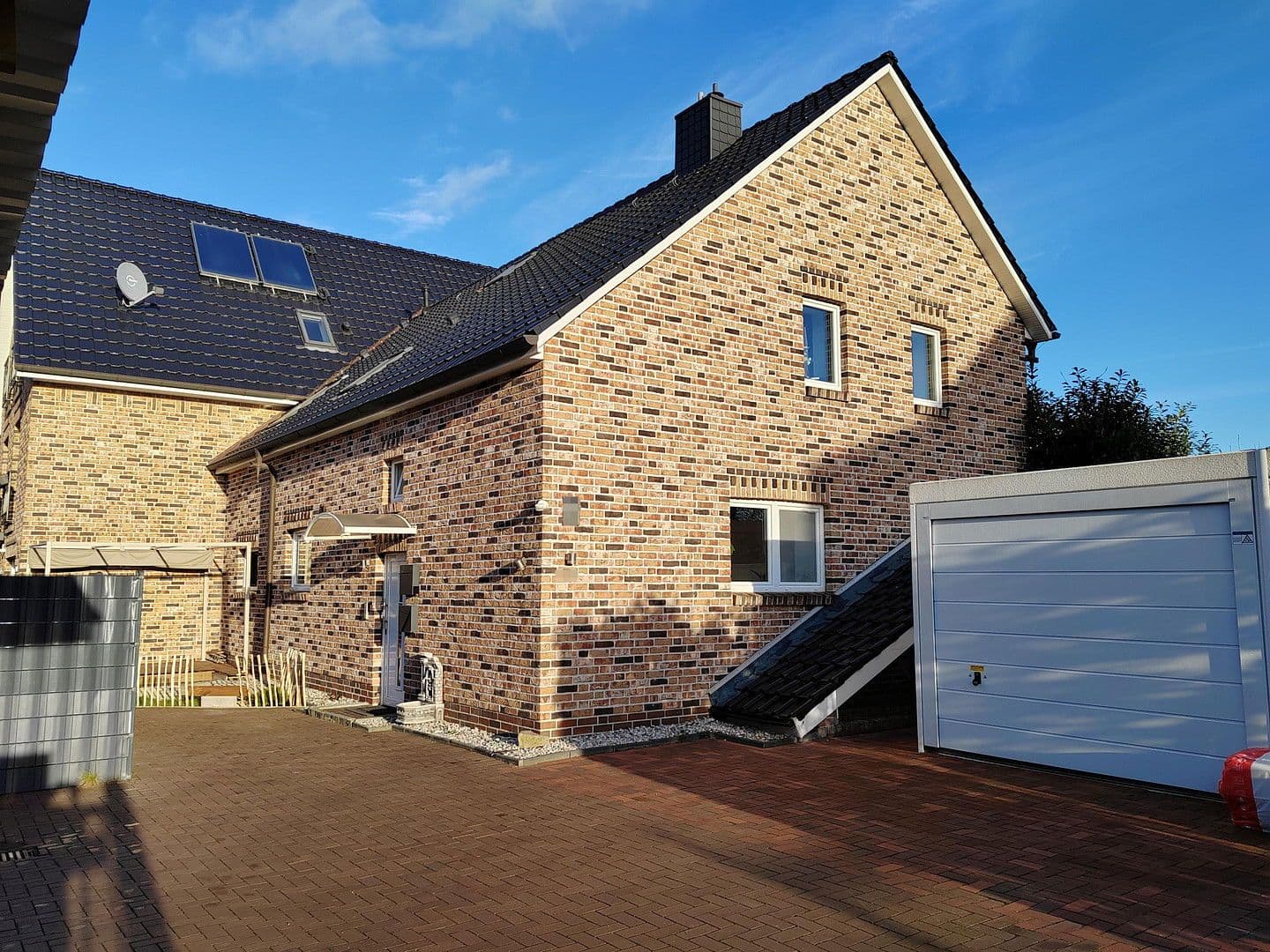 Predaj bytu 3-izbový 87 m², Oldenburg, Dolné Sasko Predaj bytu 3-izbový 87 m², Oldenburg, Dolné Sasko