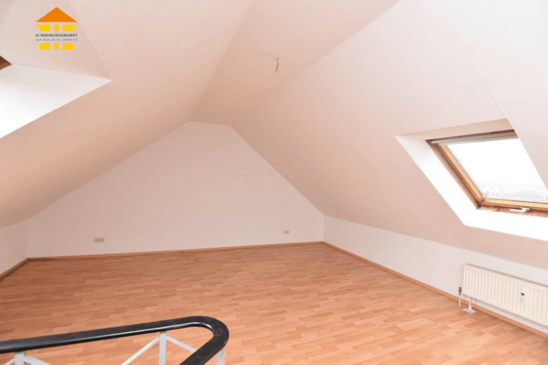 Prenájom bytu 6-izbový 147 m², Franz-Mehring-Str. 9, Chemnitz, Sasko Prenájom bytu 6-izbový 147 m², Franz-Mehring-Str. 9, Chemnitz, Sasko