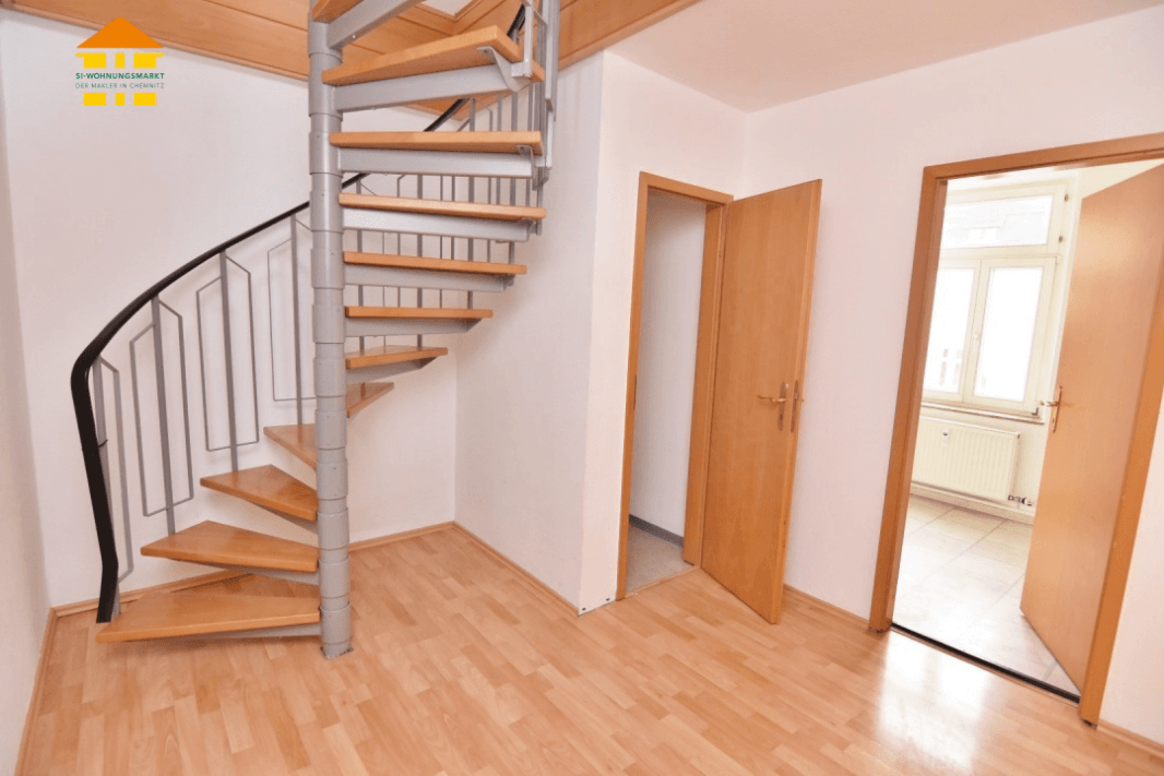 Prenájom bytu 6-izbový 147 m², Franz-Mehring-Str. 9, Chemnitz, Sasko Prenájom bytu 6-izbový 147 m², Franz-Mehring-Str. 9, Chemnitz, Sasko