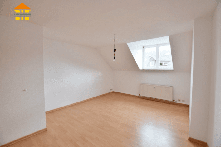 Prenájom bytu 6-izbový 147 m², Franz-Mehring-Str. 9, Chemnitz, Sasko Prenájom bytu 6-izbový 147 m², Franz-Mehring-Str. 9, Chemnitz, Sasko