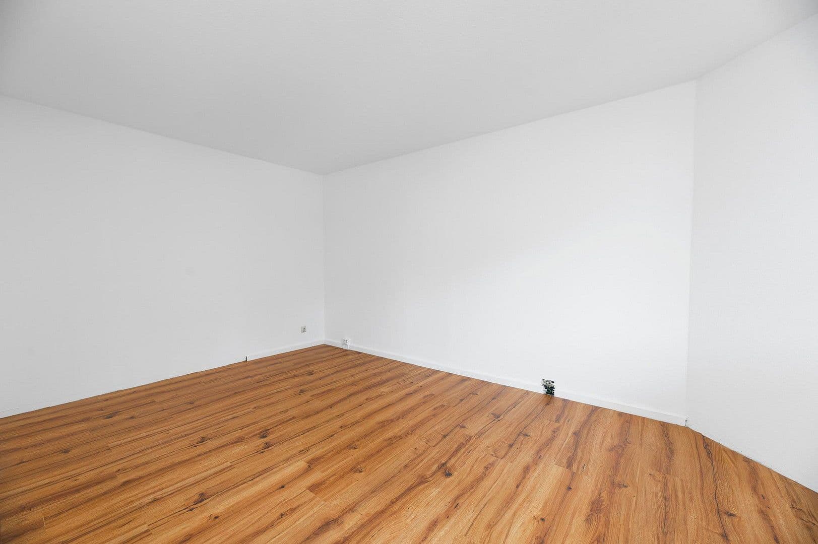 Prenájom bytu 2-izbový 46 m², Wannweiler Straße 68, Kirchentellinsfurt, Bádensko-Wurttembersko Prenájom bytu 2-izbový 46 m², Wannweiler Straße 68, Kirchentellinsfurt, Bádensko-Wurttembersko