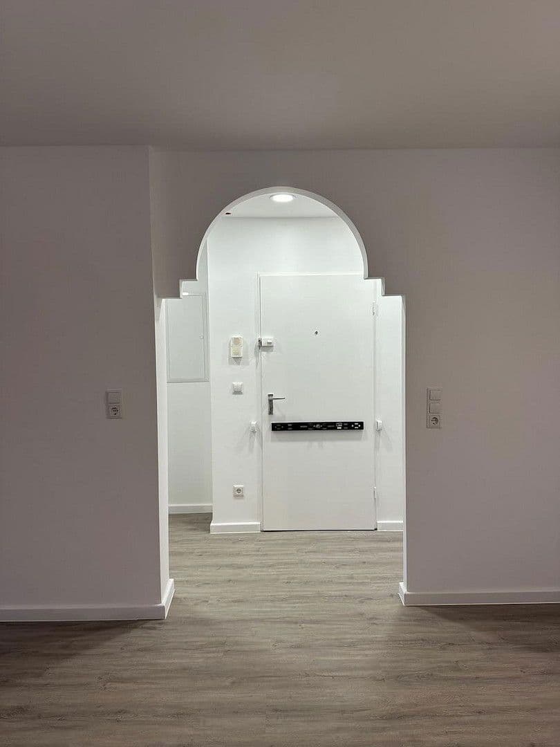 Predaj bytu 3-izbový 69 m², Schöneberger Str. 9, Berlin, Berlín Predaj bytu 3-izbový 69 m², Schöneberger Str. 9, Berlin, Berlín