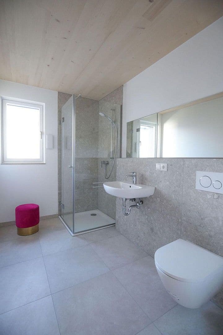 Prenájom kancelárie 52 m², Fischergasse 3, Eggenfelden, Bavorsko Prenájom kancelárie 52 m², Fischergasse 3, Eggenfelden, Bavorsko