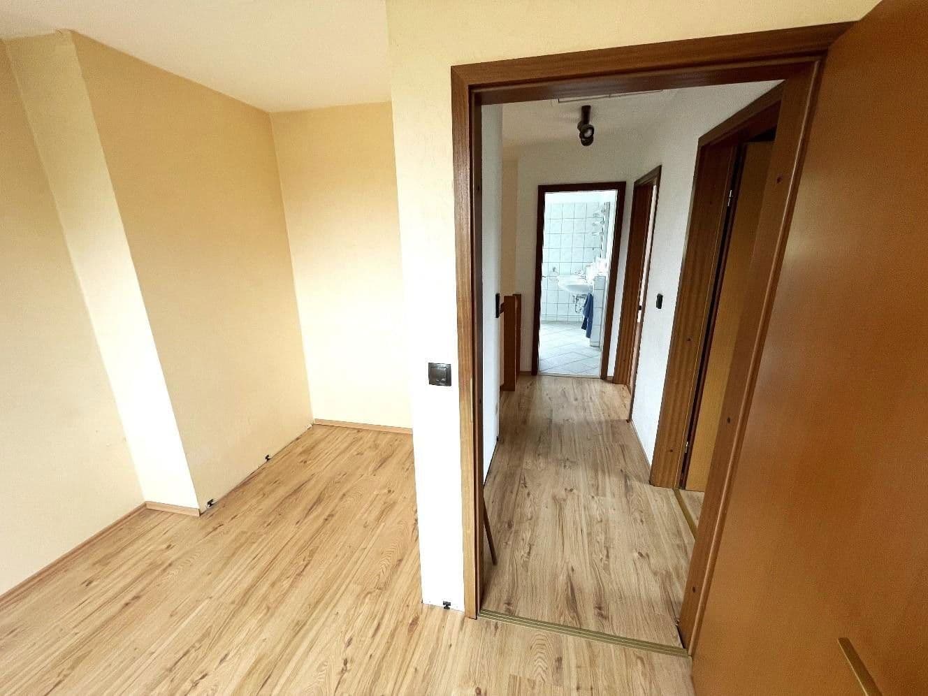 Predaj domu 110 m², pozemek 393 m², Depenkamp 15, Hamburg, Hamburg Predaj domu 110 m², pozemek 393 m², Depenkamp 15, Hamburg, Hamburg