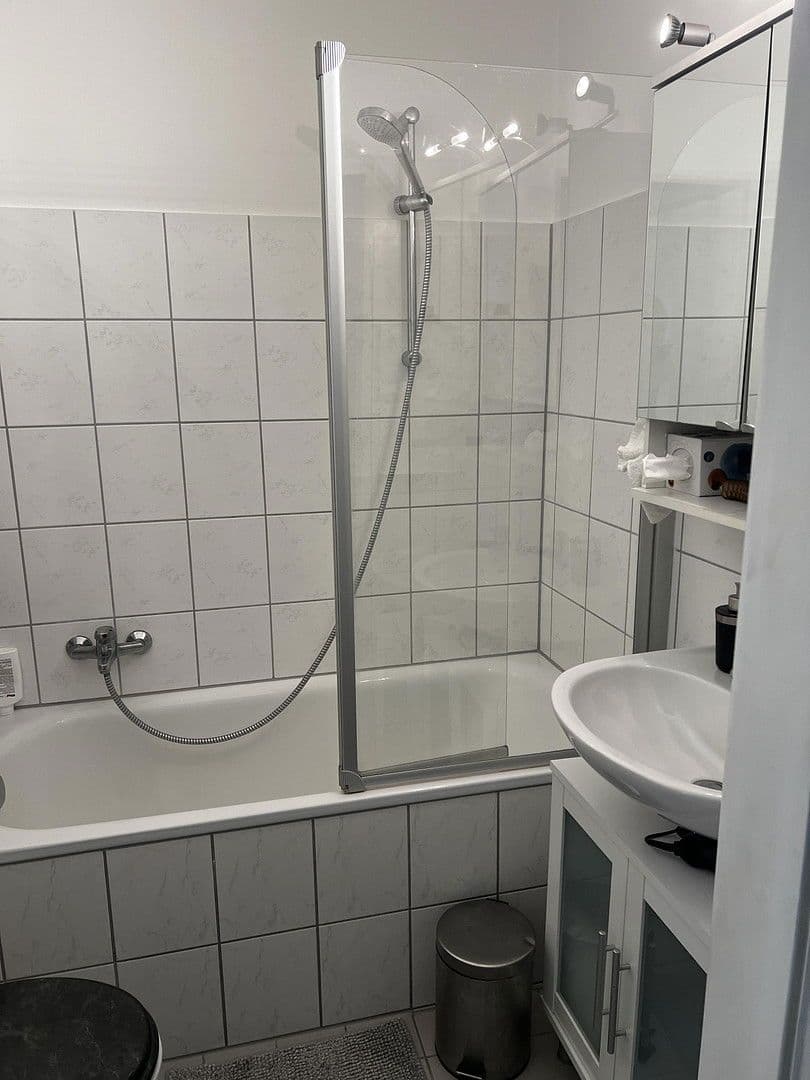 Prenájom bytu 2-izbový 45 m², Robert-Mayer-Straße 5, Stuttgart, Bádensko-Wurttembersko Prenájom bytu 2-izbový 45 m², Robert-Mayer-Straße 5, Stuttgart, Bádensko-Wurttembersko