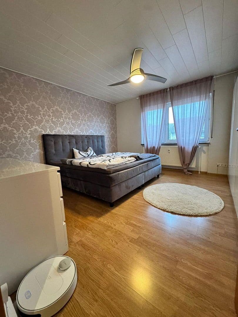 Predaj bytu 3-izbový 92 m², Schwetzingen, Bádensko-Wurttembersko Predaj bytu 3-izbový 92 m², Schwetzingen, Bádensko-Wurttembersko