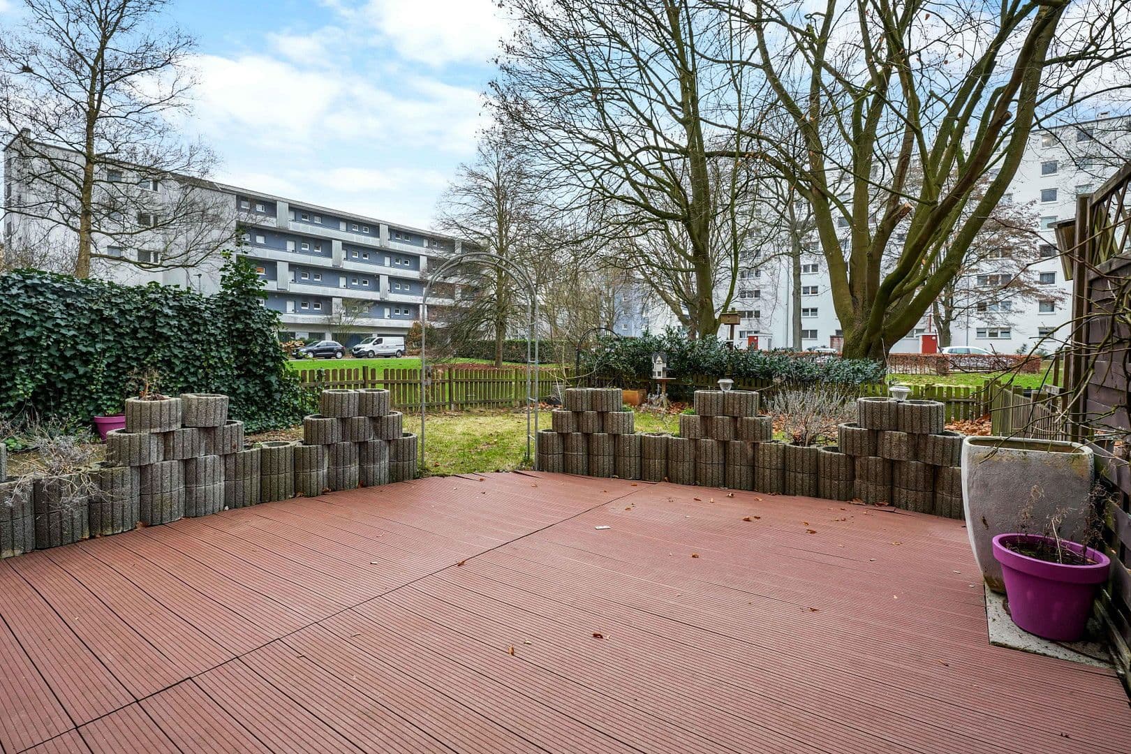 Prenájom bytu 3-izbový 83 m², Bremen, Brémy Prenájom bytu 3-izbový 83 m², Bremen, Brémy