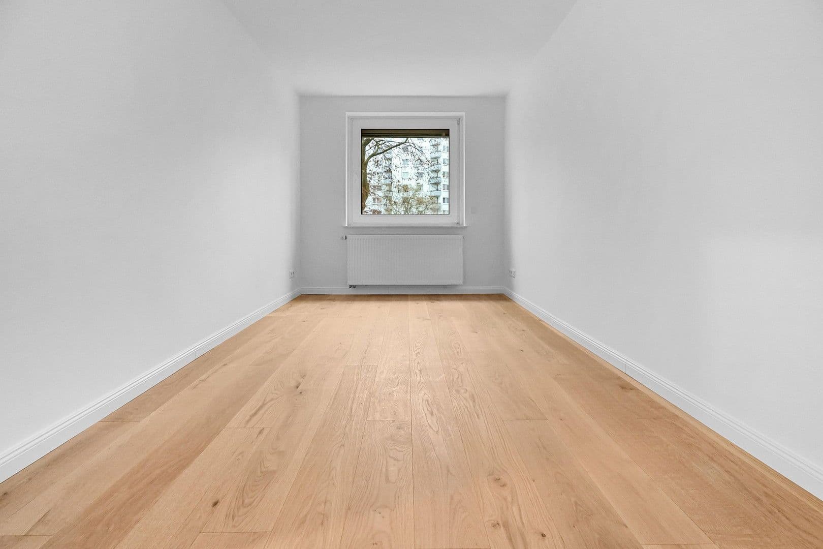 Prenájom bytu 3-izbový 83 m², Bremen, Brémy Prenájom bytu 3-izbový 83 m², Bremen, Brémy