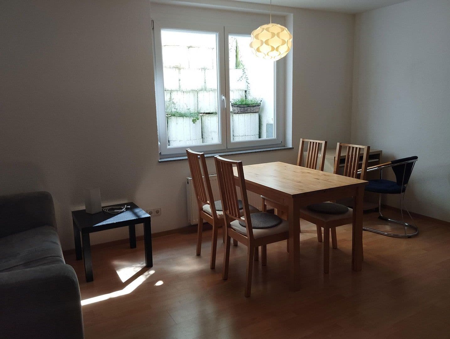 Prenájom bytu 1-izbový 37 m², Ludwigsburg, Bádensko-Wurttembersko Prenájom bytu 1-izbový 37 m², Ludwigsburg, Bádensko-Wurttembersko