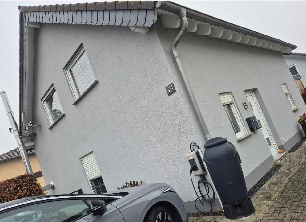 Predaj domu 124 m², pozemek 417 m², Nentershausen, Porýnie-Falcko Predaj domu 124 m², pozemek 417 m², Nentershausen, Porýnie-Falcko