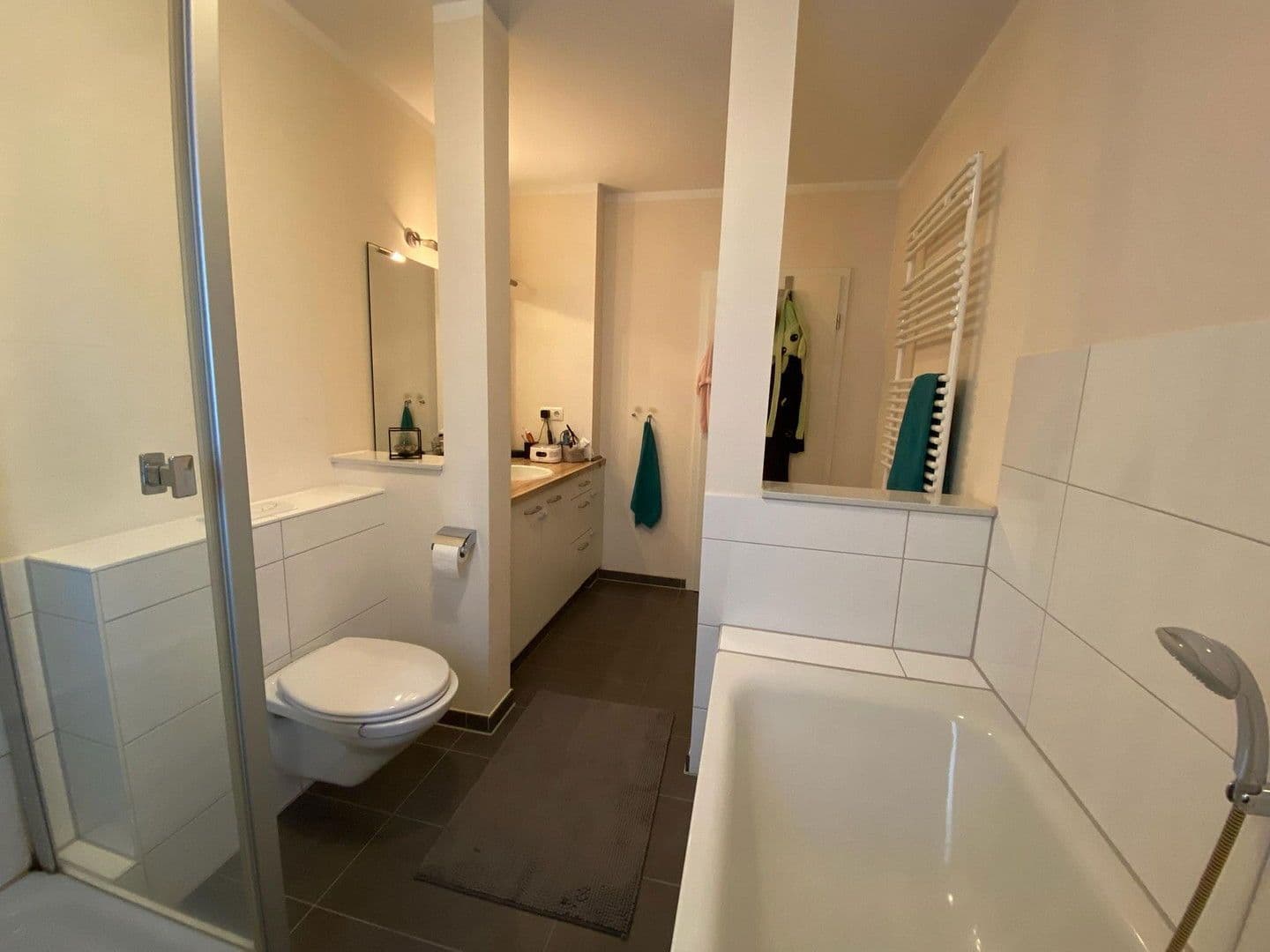 Predaj domu 133 m², pozemek 261 m², Bremen, Brémy Predaj domu 133 m², pozemek 261 m², Bremen, Brémy