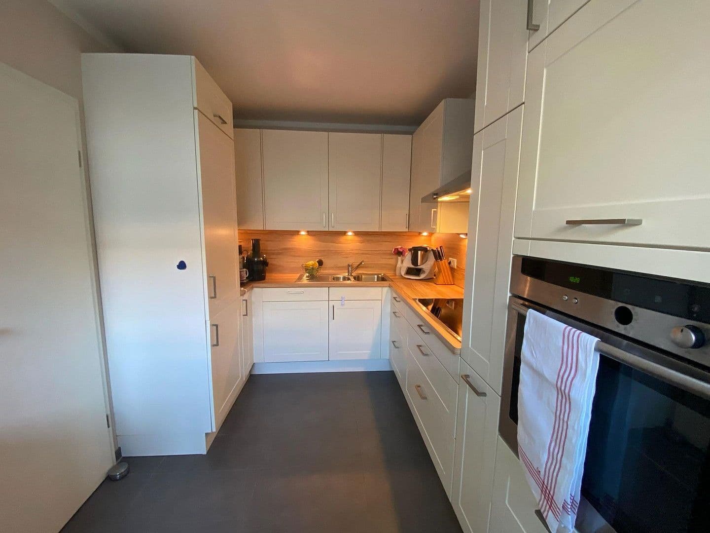 Predaj domu 133 m², pozemek 261 m², Bremen, Brémy Predaj domu 133 m², pozemek 261 m², Bremen, Brémy