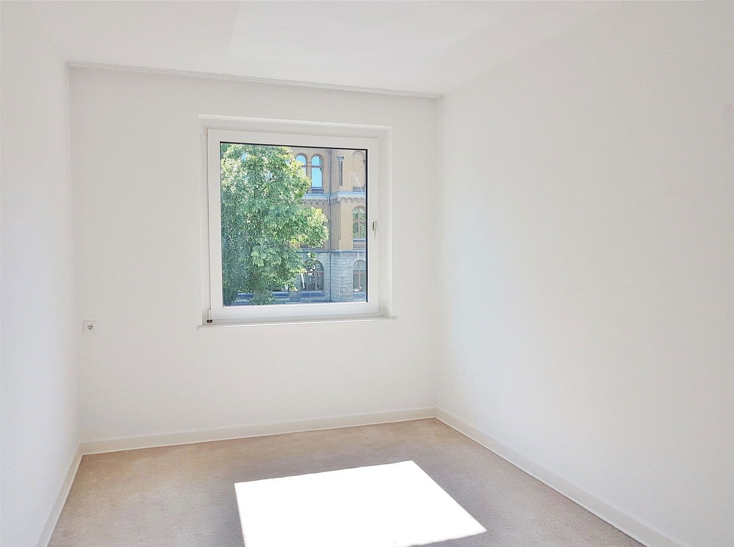 Prenájom bytu 5-izbový 147 m², Hildesheim, Dolné Sasko Prenájom bytu 5-izbový 147 m², Hildesheim, Dolné Sasko