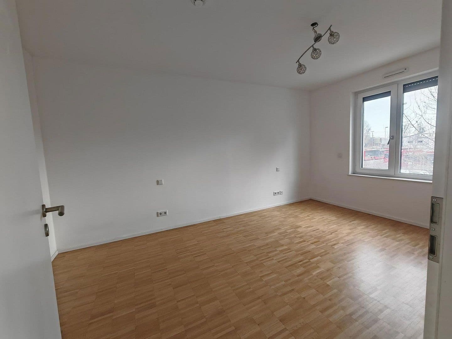 Prenájom bytu 3-izbový 72 m², Johanna-Dachs-Str. 34, Regensburg, Bavorsko Prenájom bytu 3-izbový 72 m², Johanna-Dachs-Str. 34, Regensburg, Bavorsko