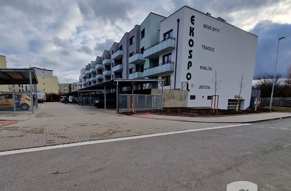 Prenájom bytu 1-izbový 34 m², Františka Diviše, Praha, Praha Prenájom bytu 1-izbový 34 m², Františka Diviše, Praha, Praha