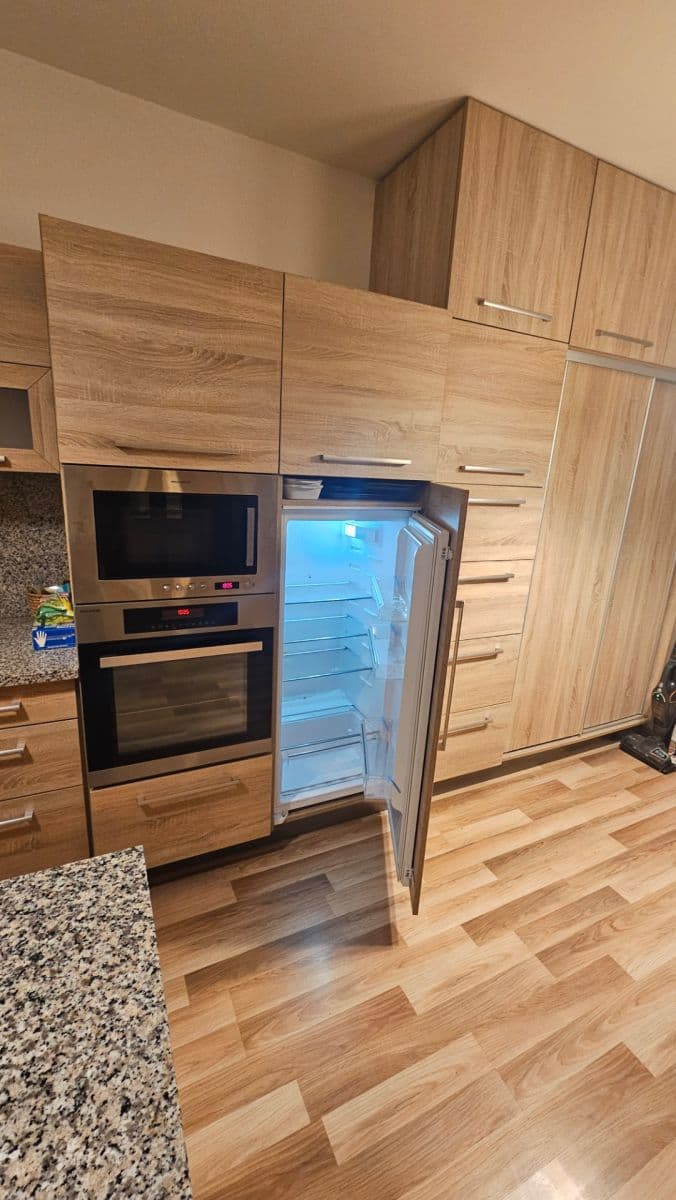 Prenájom bytu 3-izbový 66 m², Jindřicha Bubeníčka, Praha, Praha Prenájom bytu 3-izbový 66 m², Jindřicha Bubeníčka, Praha, Praha