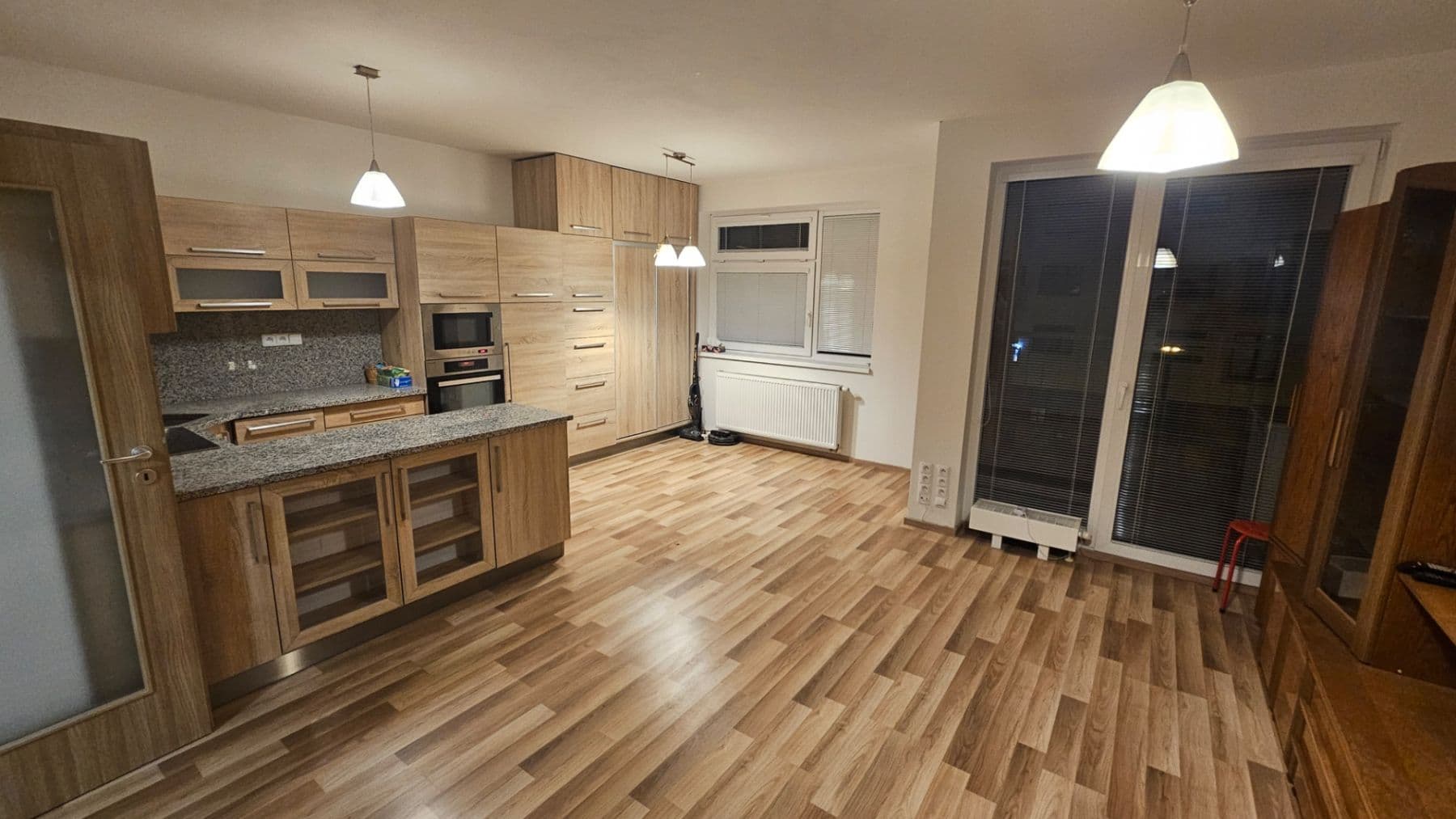 Prenájom bytu 3-izbový 66 m², Jindřicha Bubeníčka, Praha, Praha Prenájom bytu 3-izbový 66 m², Jindřicha Bubeníčka, Praha, Praha