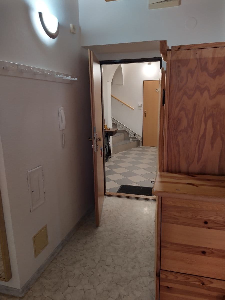 Prenájom bytu 2-izbový 55 m², Křížová, Jihlava, Kraj Vysočina Prenájom bytu 2-izbový 55 m², Křížová, Jihlava, Kraj Vysočina