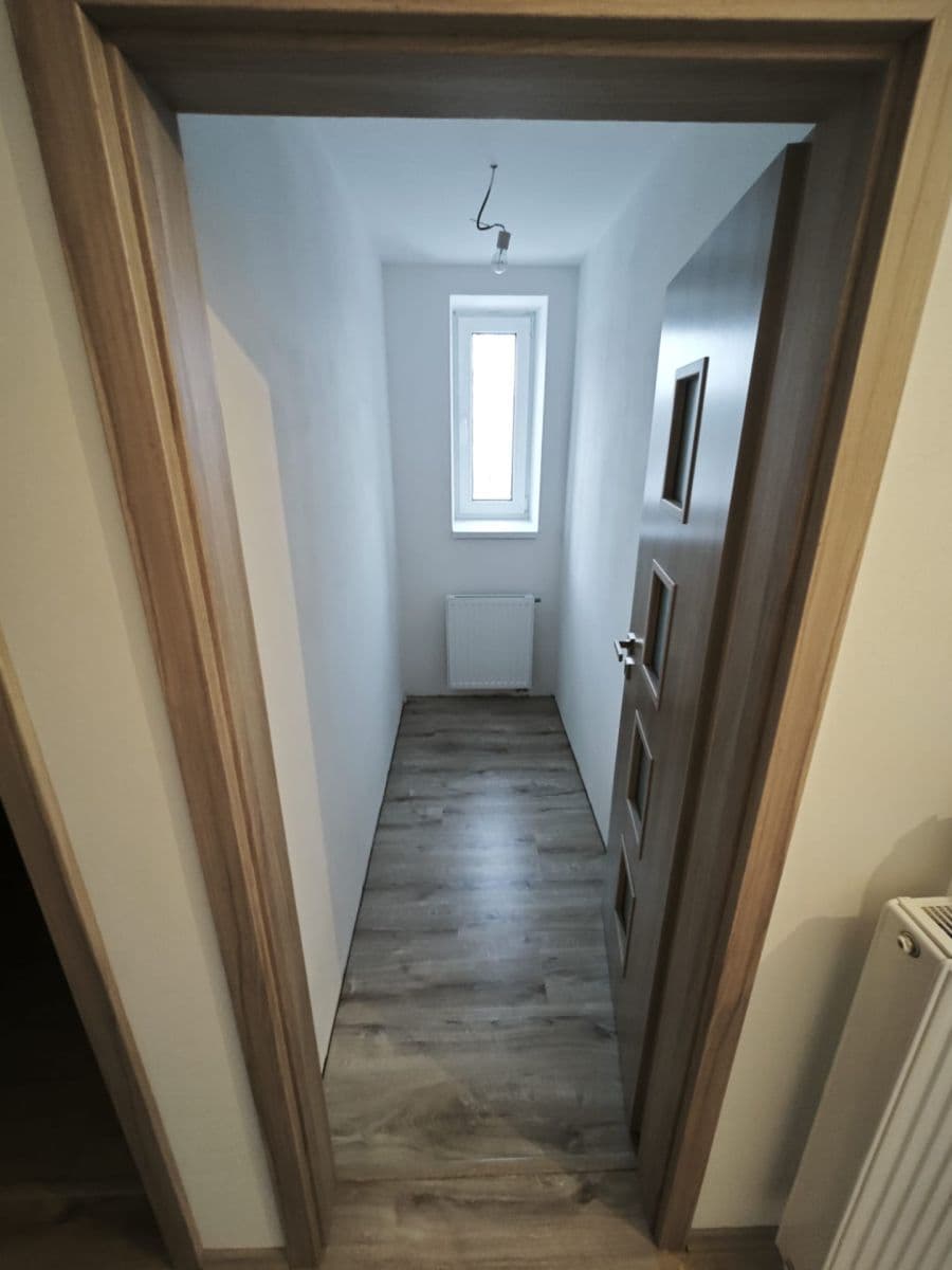 Prenájom bytu 3-izbový 70 m², Ščerbovského, Ostrava, Moravskoslezský kraj Prenájom bytu 3-izbový 70 m², Ščerbovského, Ostrava, Moravskoslezský kraj