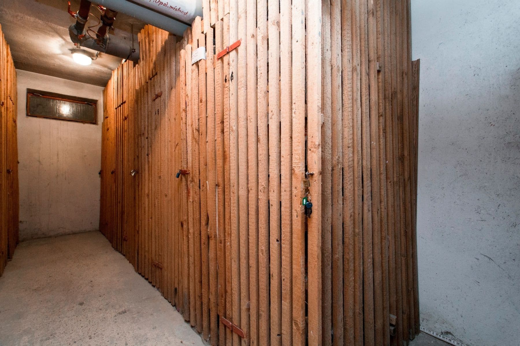 Prenájom bytu 1-izbový 27 m², Křivoklátská, Praha, Praha Prenájom bytu 1-izbový 27 m², Křivoklátská, Praha, Praha