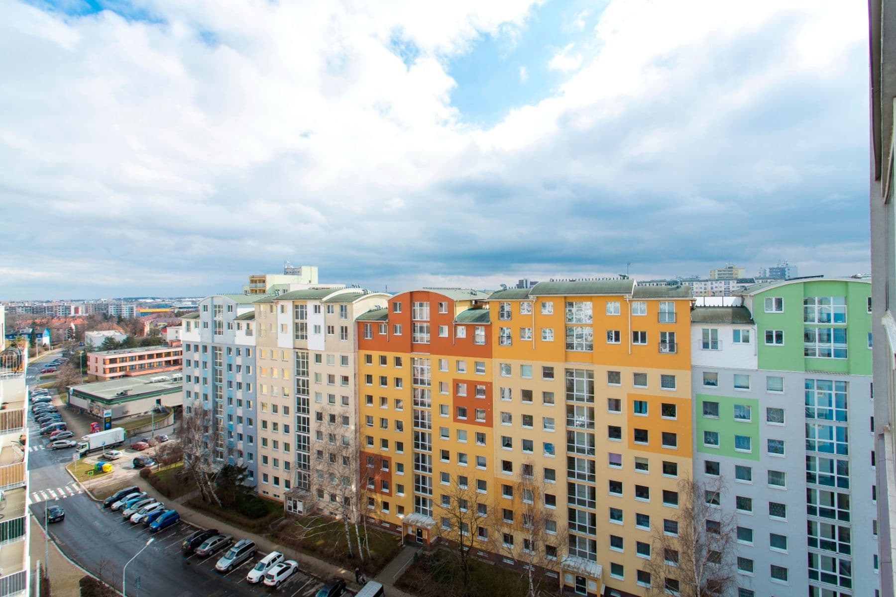 Prenájom bytu 1-izbový 27 m², Křivoklátská, Praha, Praha Prenájom bytu 1-izbový 27 m², Křivoklátská, Praha, Praha