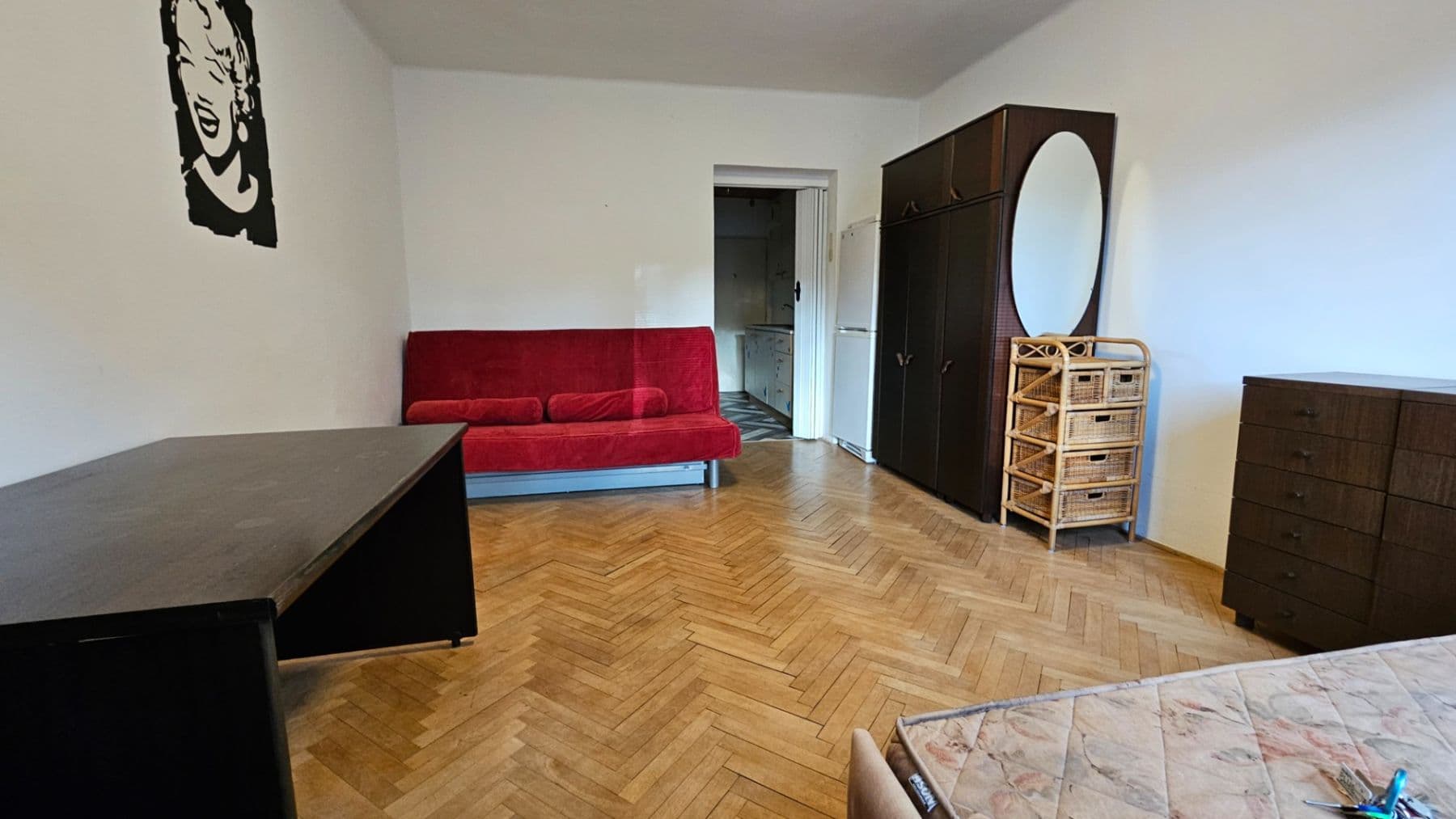 Predaj bytu 1-izbový 28 m², Jeremenkova, Praha, Praha Predaj bytu 1-izbový 28 m², Jeremenkova, Praha, Praha