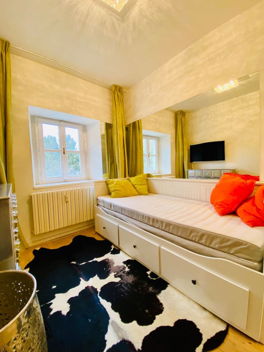 Prenájom bytu 1-izbový 13 m², U Pernikářky, Praha, Praha Prenájom bytu 1-izbový 13 m², U Pernikářky, Praha, Praha