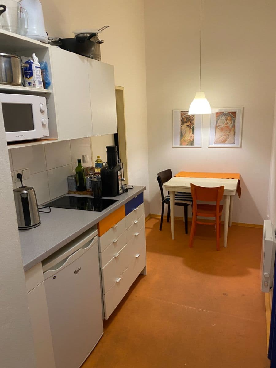 Prenájom bytu 2-izbový 50 m², Nuselská, Praha, Praha Prenájom bytu 2-izbový 50 m², Nuselská, Praha, Praha