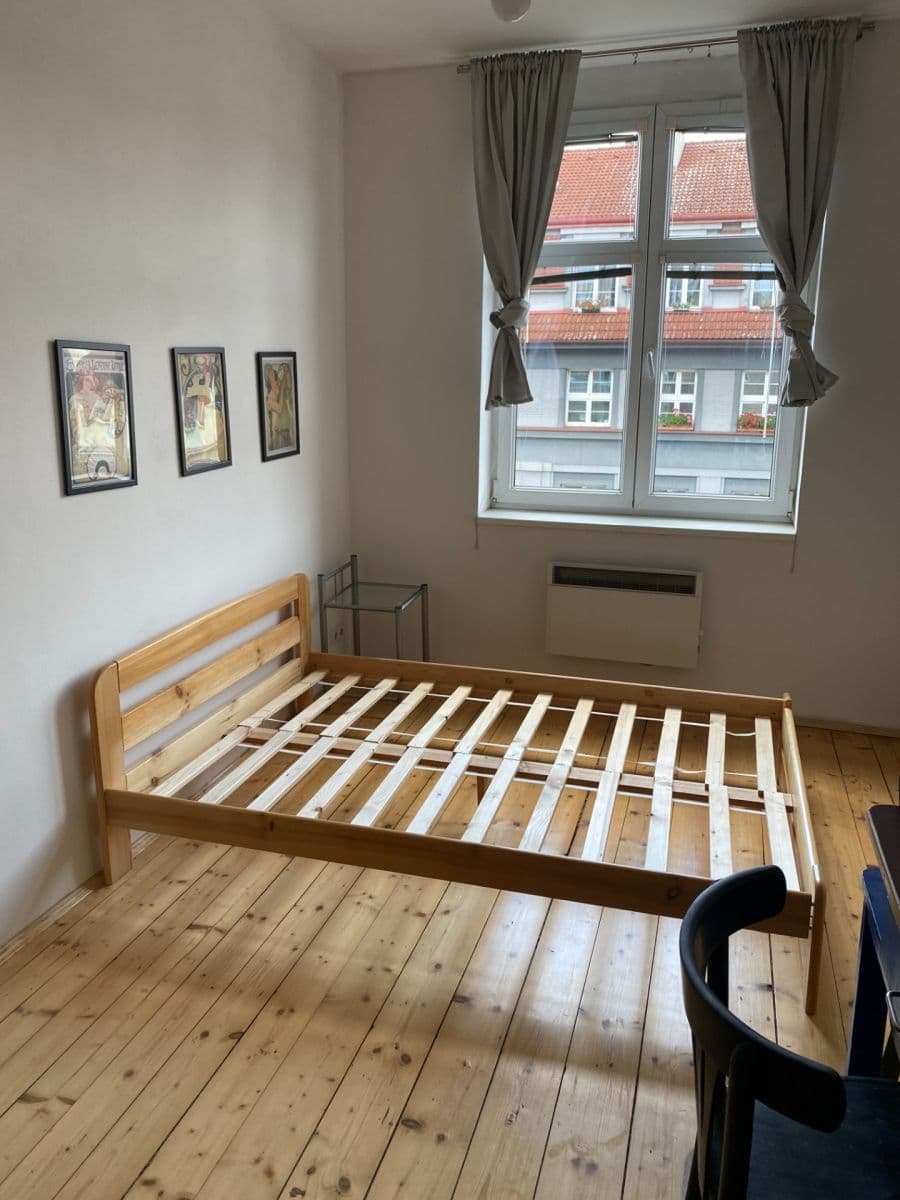 Prenájom bytu 2-izbový 50 m², Nuselská, Praha, Praha Prenájom bytu 2-izbový 50 m², Nuselská, Praha, Praha