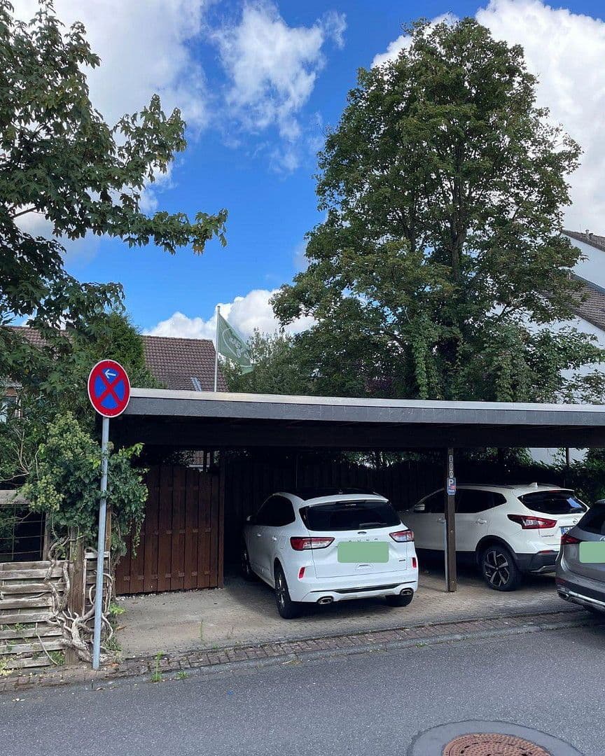 Predaj domu 129 m², pozemek 309 m², Rösrath, Severné Porýnie - Westfálsko Predaj domu 129 m², pozemek 309 m², Rösrath, Severné Porýnie - Westfálsko