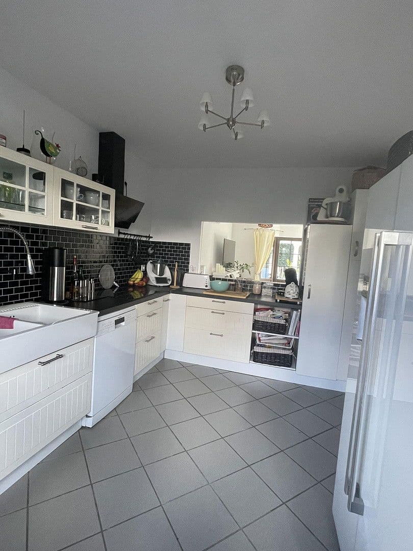 Predaj domu 129 m², pozemek 309 m², Rösrath, Severné Porýnie - Westfálsko Predaj domu 129 m², pozemek 309 m², Rösrath, Severné Porýnie - Westfálsko