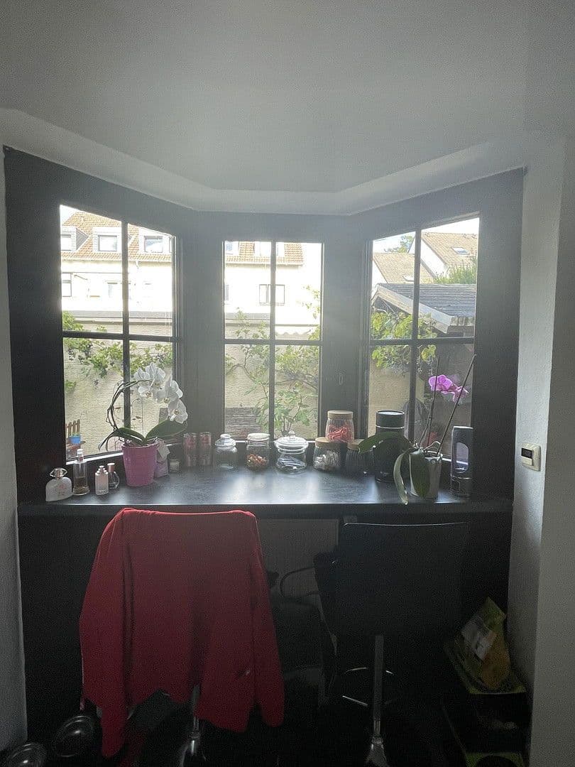 Predaj domu 129 m², pozemek 309 m², Rösrath, Severné Porýnie - Westfálsko Predaj domu 129 m², pozemek 309 m², Rösrath, Severné Porýnie - Westfálsko