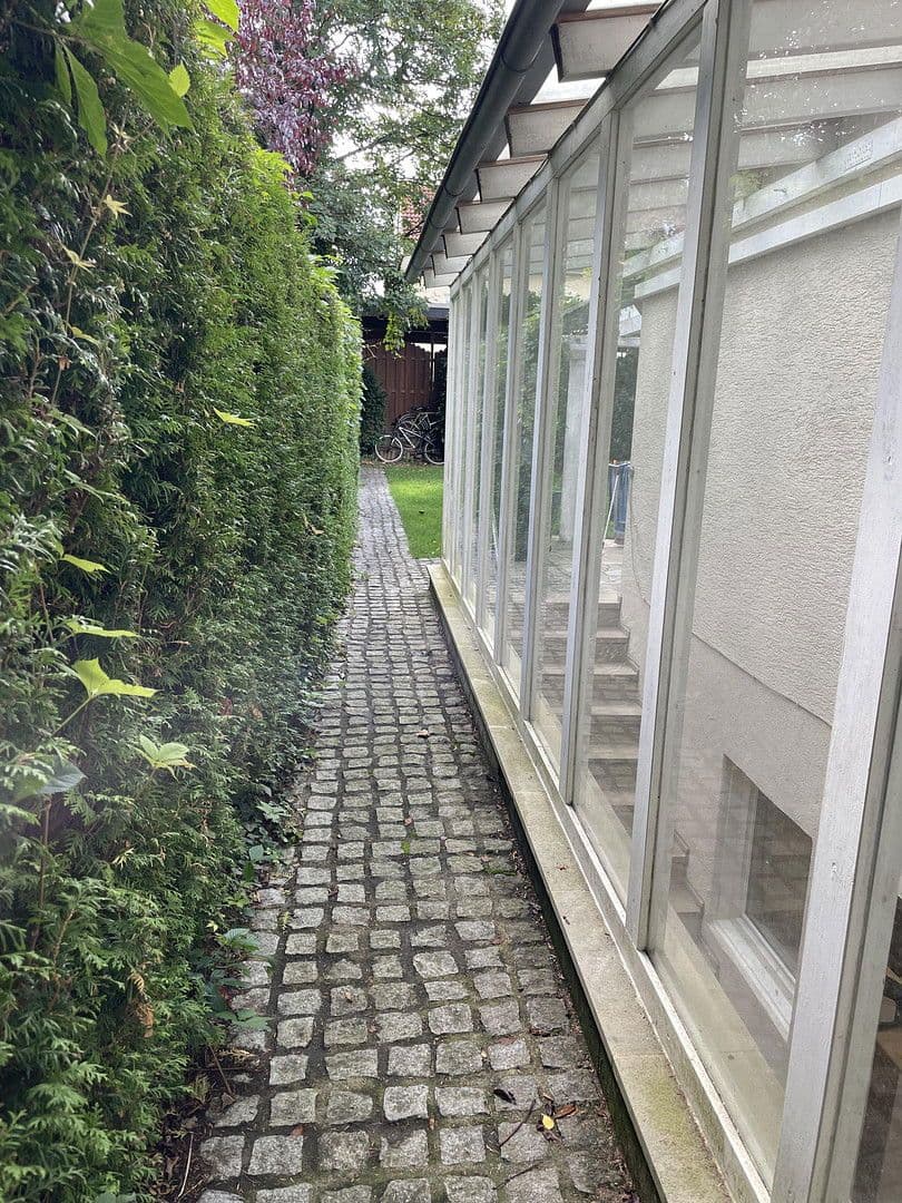 Predaj domu 129 m², pozemek 309 m², Rösrath, Severné Porýnie - Westfálsko Predaj domu 129 m², pozemek 309 m², Rösrath, Severné Porýnie - Westfálsko