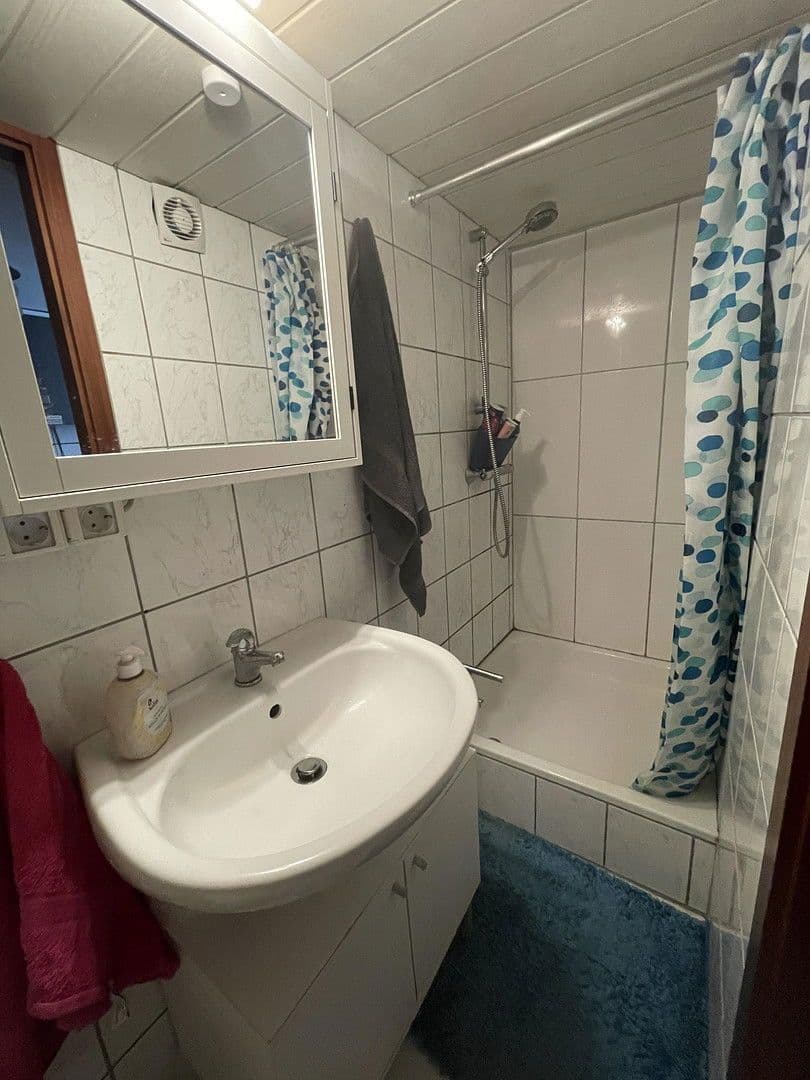 Predaj domu 129 m², pozemek 309 m², Rösrath, Severné Porýnie - Westfálsko Predaj domu 129 m², pozemek 309 m², Rösrath, Severné Porýnie - Westfálsko