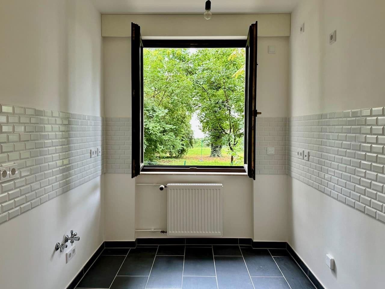 Predaj bytu 3-izbový 64 m², Frankfurt am Main, Hesensko Predaj bytu 3-izbový 64 m², Frankfurt am Main, Hesensko