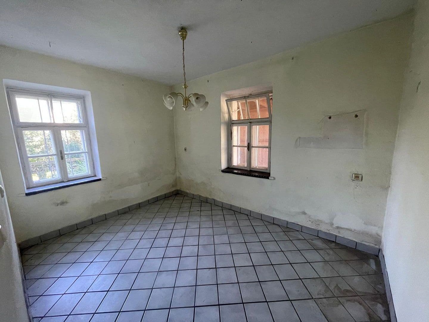 Predaj domu 151 m², pozemek 1.460 m², Gurten, Horné Rakúsko Predaj domu 151 m², pozemek 1.460 m², Gurten, Horné Rakúsko