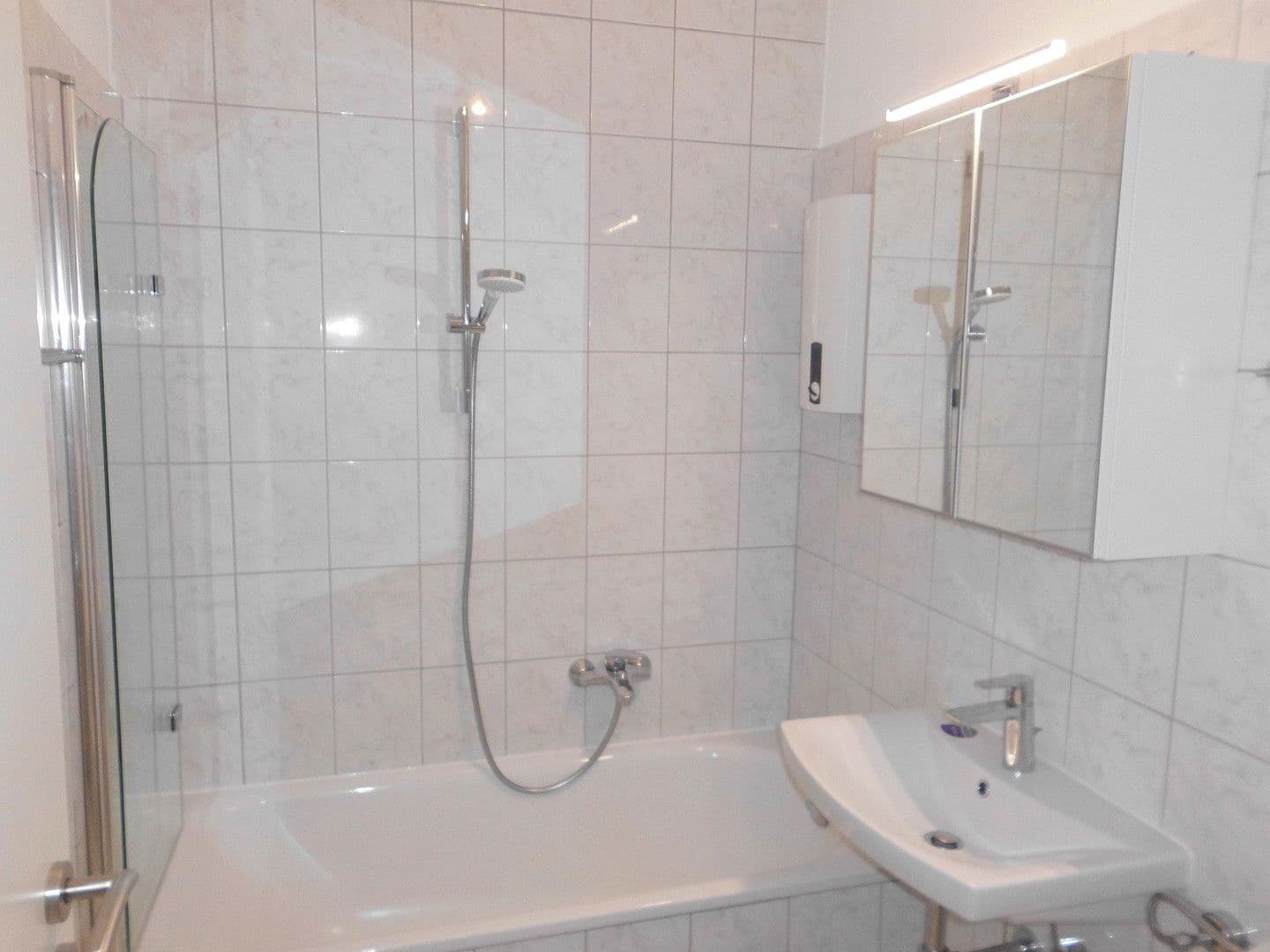 Prenájom bytu 3-izbový 68 m², Hohewardstr., Herten, Severné Porýnie - Westfálsko Prenájom bytu 3-izbový 68 m², Hohewardstr., Herten, Severné Porýnie - Westfálsko