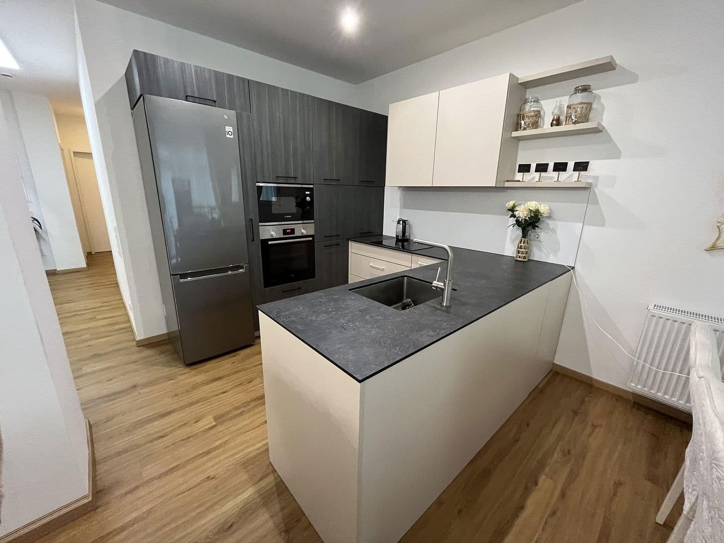 Predaj bytu 6-izbový 187 m², Donauwörther Str. 121, Augsburg, Bavorsko Predaj bytu 6-izbový 187 m², Donauwörther Str. 121, Augsburg, Bavorsko