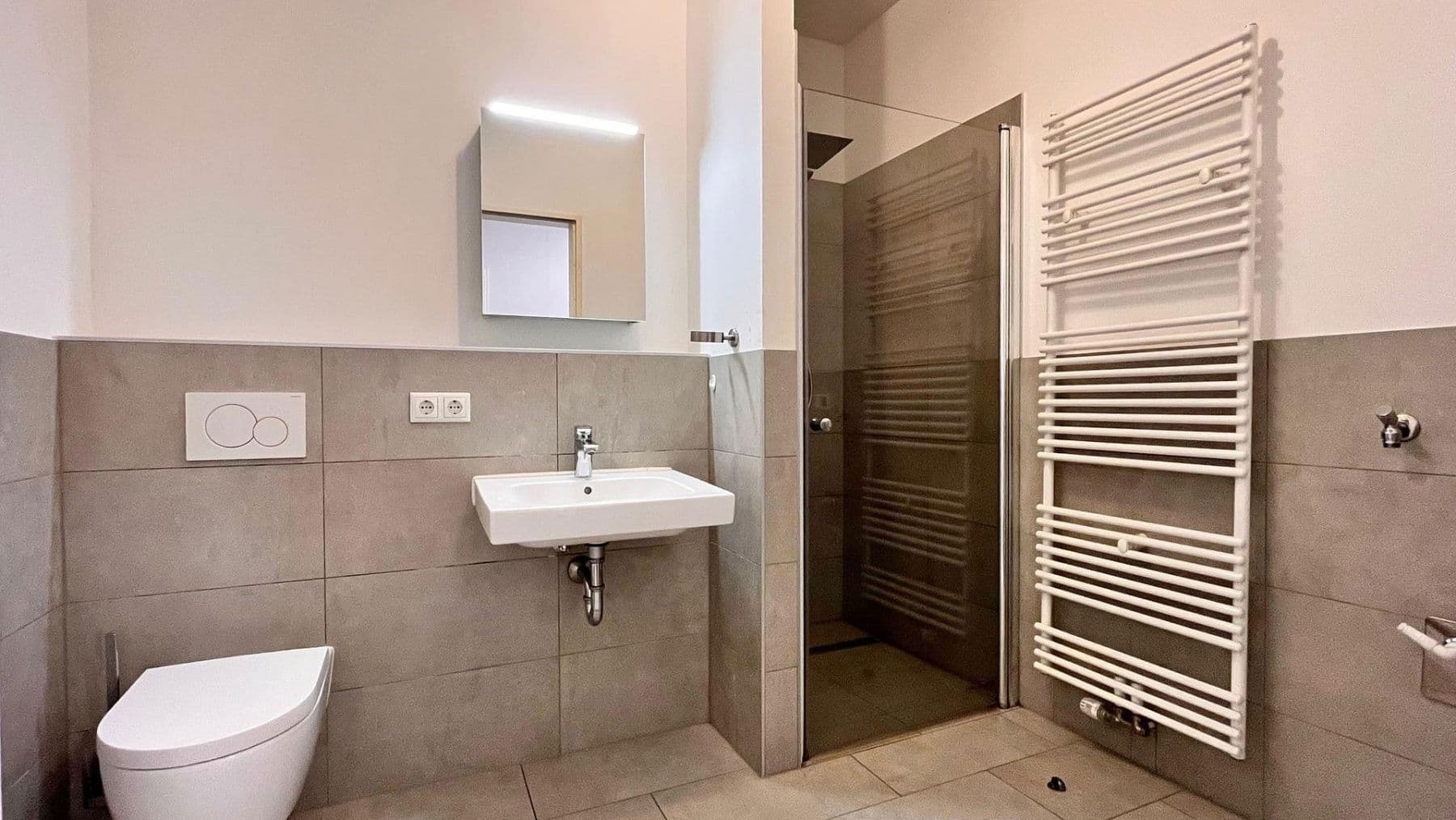 Predaj bytu 6-izbový 187 m², Donauwörther Str. 121, Augsburg, Bavorsko Predaj bytu 6-izbový 187 m², Donauwörther Str. 121, Augsburg, Bavorsko