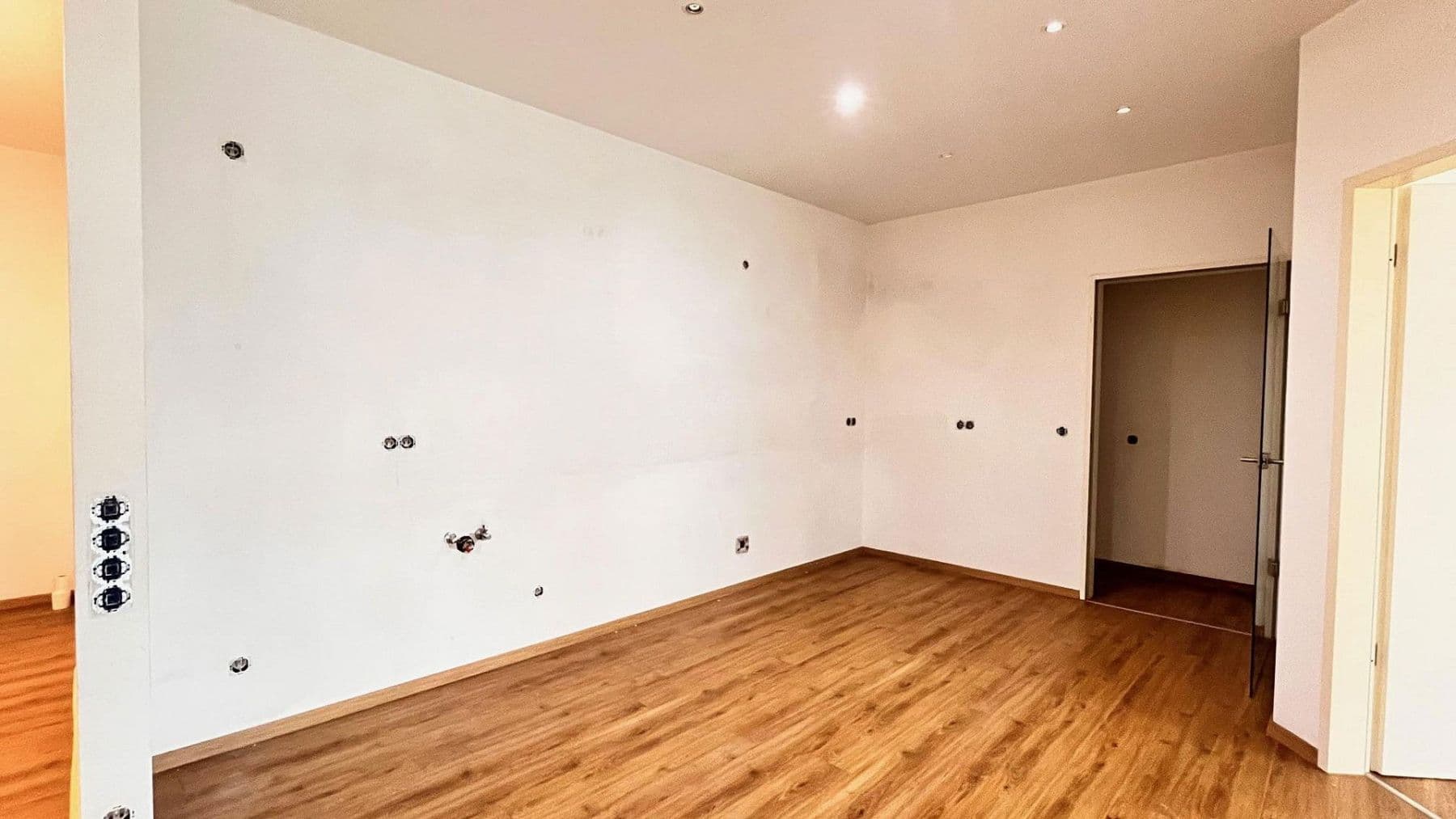 Predaj bytu 6-izbový 187 m², Donauwörther Str. 121, Augsburg, Bavorsko Predaj bytu 6-izbový 187 m², Donauwörther Str. 121, Augsburg, Bavorsko