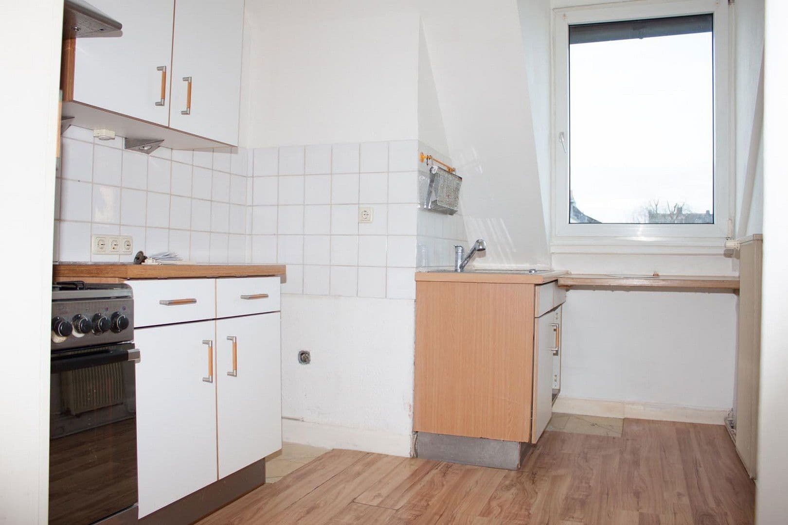 Predaj bytu 3-izbový 85 m², Frankfurt-Höchst, Hesensko Predaj bytu 3-izbový 85 m², Frankfurt-Höchst, Hesensko