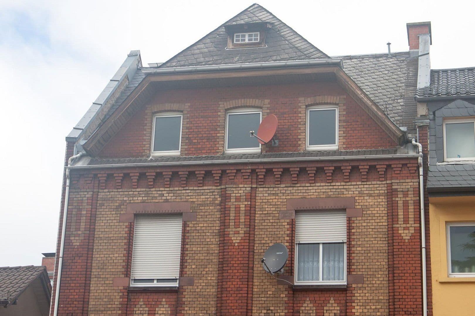 Predaj bytu 3-izbový 85 m², Frankfurt-Höchst, Hesensko Predaj bytu 3-izbový 85 m², Frankfurt-Höchst, Hesensko