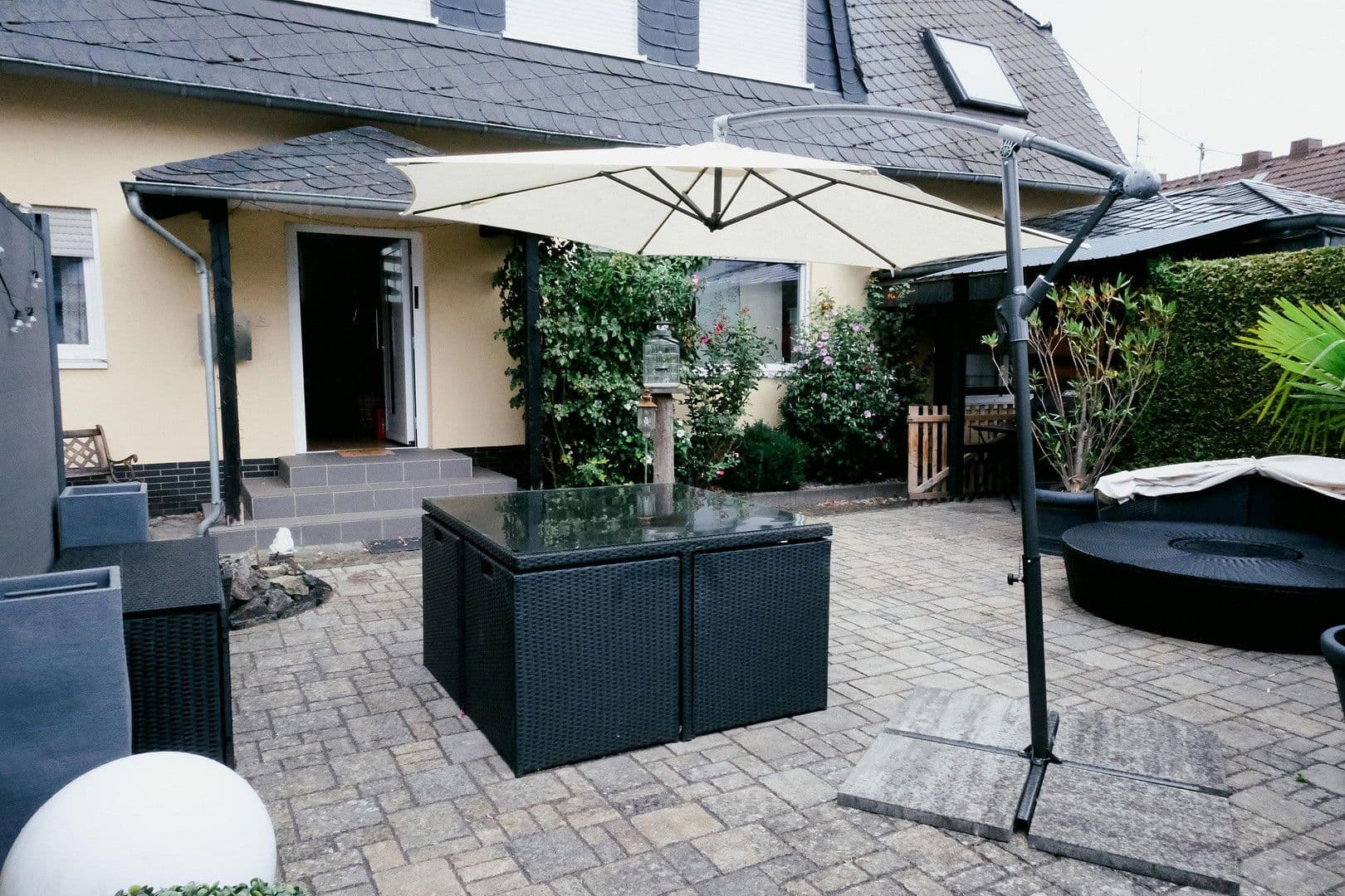 Predaj bytu 4-izbový 121 m², Koblenz, Porýnie-Falcko Predaj bytu 4-izbový 121 m², Koblenz, Porýnie-Falcko