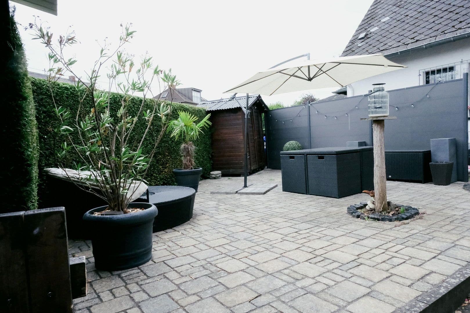 Predaj bytu 4-izbový 121 m², Koblenz, Porýnie-Falcko Predaj bytu 4-izbový 121 m², Koblenz, Porýnie-Falcko