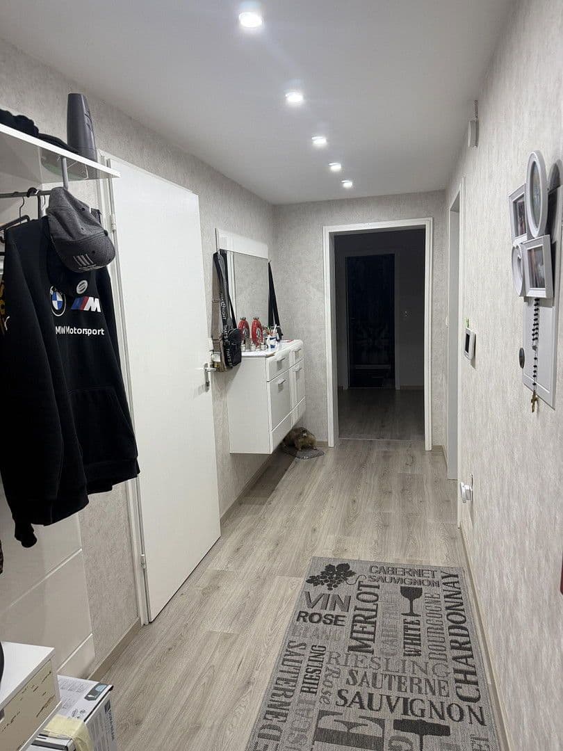 Predaj domu 231 m², pozemek 325 m², Eisingen, Bavorsko Predaj domu 231 m², pozemek 325 m², Eisingen, Bavorsko