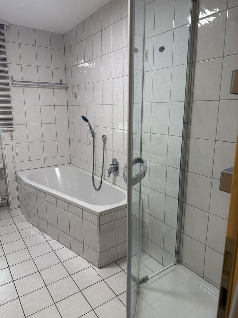 Predaj domu 231 m², pozemek 325 m², Eisingen, Bavorsko Predaj domu 231 m², pozemek 325 m², Eisingen, Bavorsko