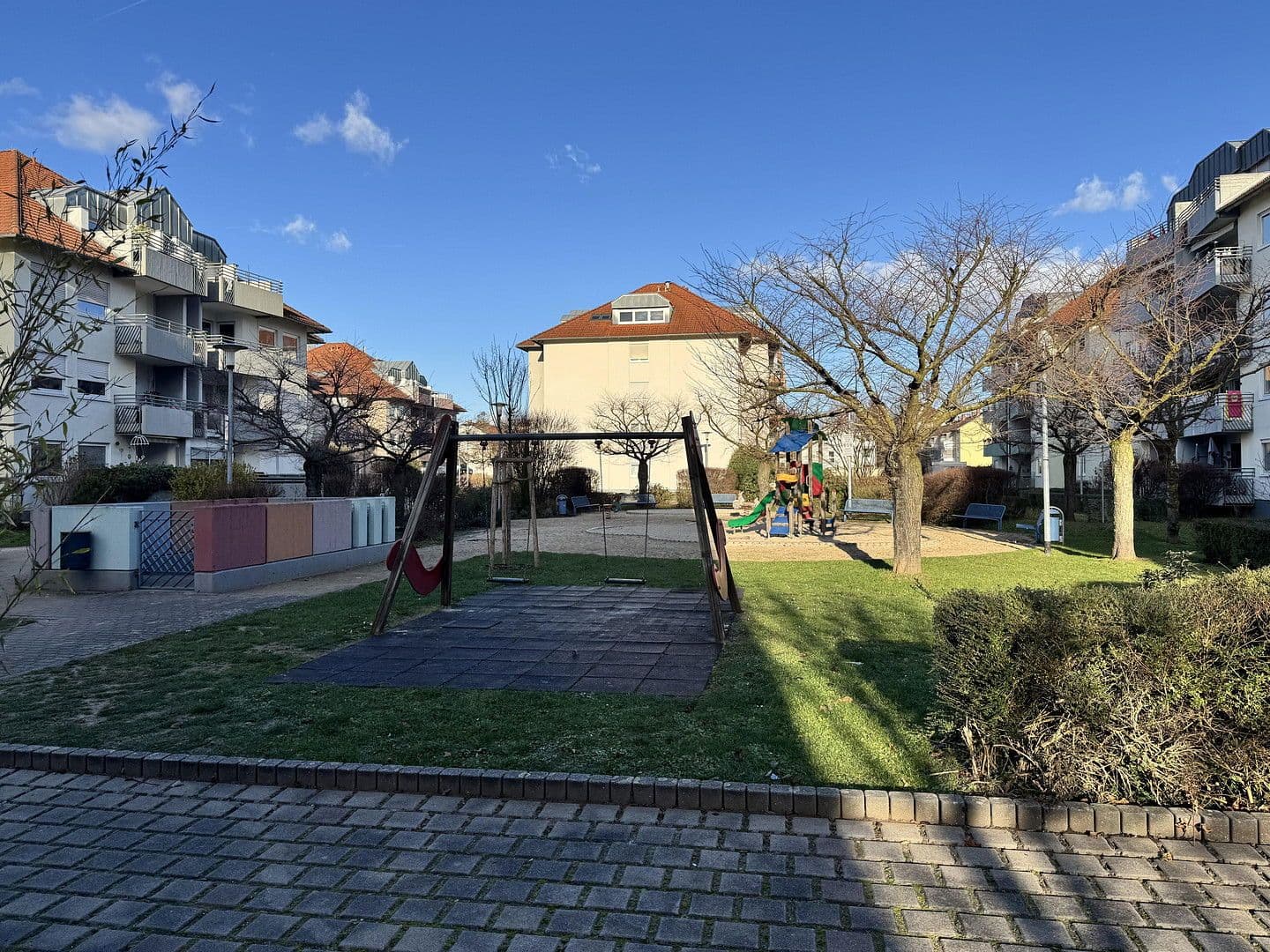 Prenájom bytu 2-izbový 63 m², Schuhmannstr. 55b, Offenbach, Hesensko Prenájom bytu 2-izbový 63 m², Schuhmannstr. 55b, Offenbach, Hesensko