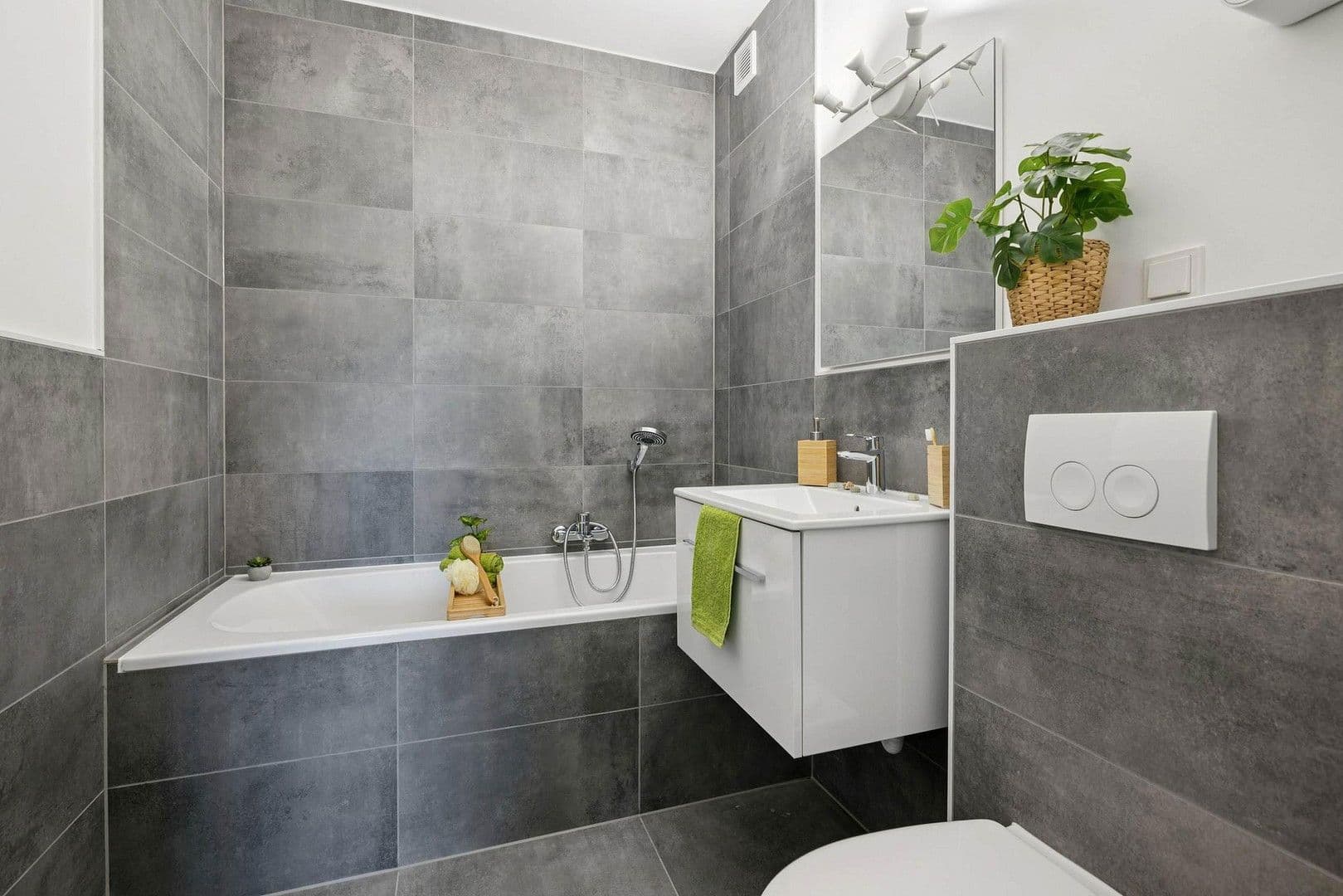 Predaj bytu 4-izbový 103 m², Dr.Schier-Str.18, Sankt Ingbert, Sársko Predaj bytu 4-izbový 103 m², Dr.Schier-Str.18, Sankt Ingbert, Sársko