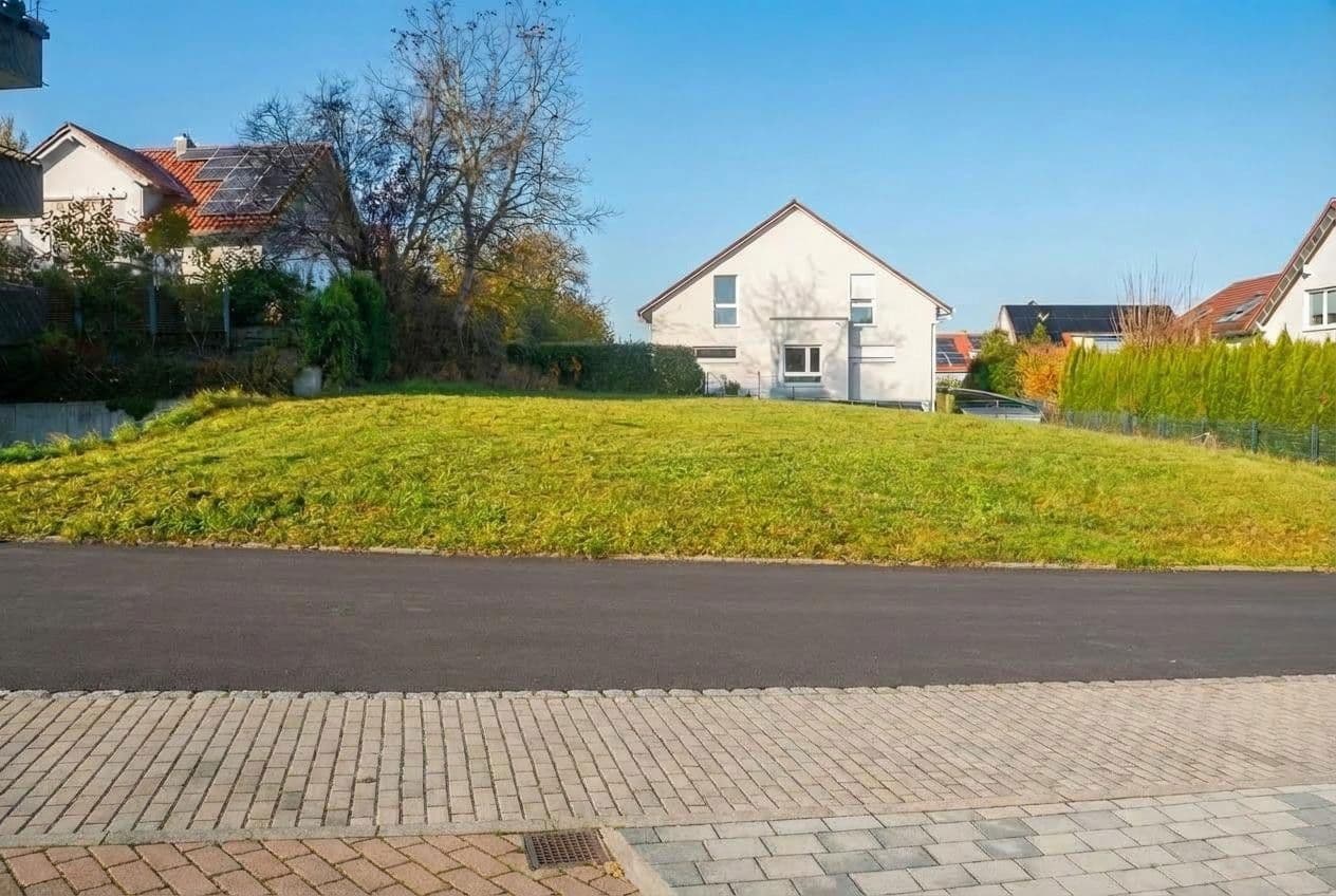 Predaj pozemku 553 m², Bad Wimpfen, Bádensko-Wurttembersko Predaj pozemku 553 m², Bad Wimpfen, Bádensko-Wurttembersko
